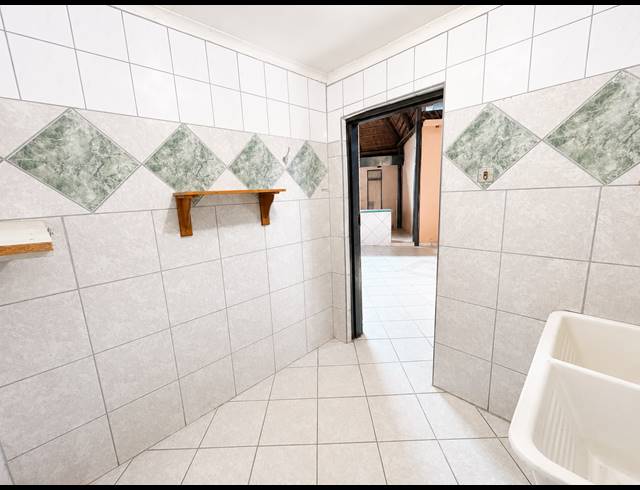 3 BEDROOM HOUSE TO LET IN ZUURFONTEIN